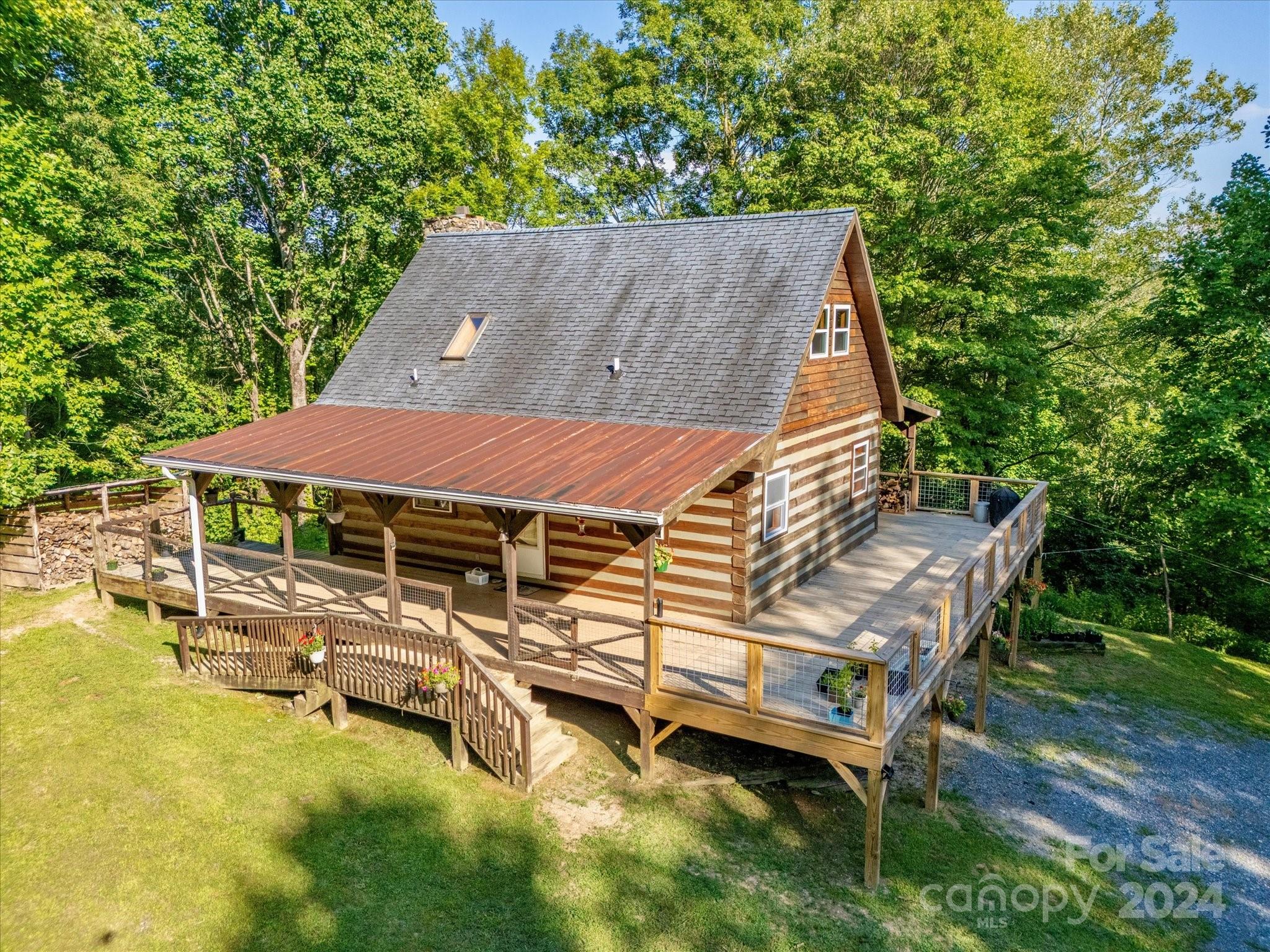 368 Poplar Gap Road Hot Springs, NC 28743 - Photo 1 of 48 Gallery Image 1