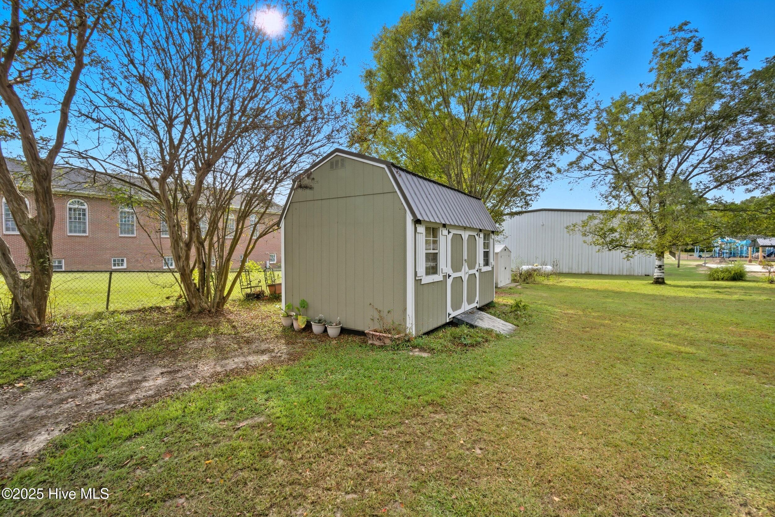 907 West Queen Street Edenton, NC 27932 - Photo 36 of 48 36_dsc03388