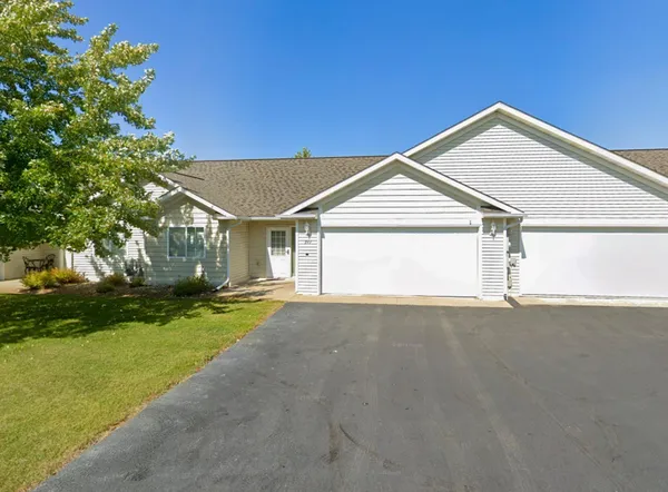 $257,900 | 711 Cloud Street Northwest, Bemidji, MN 56601