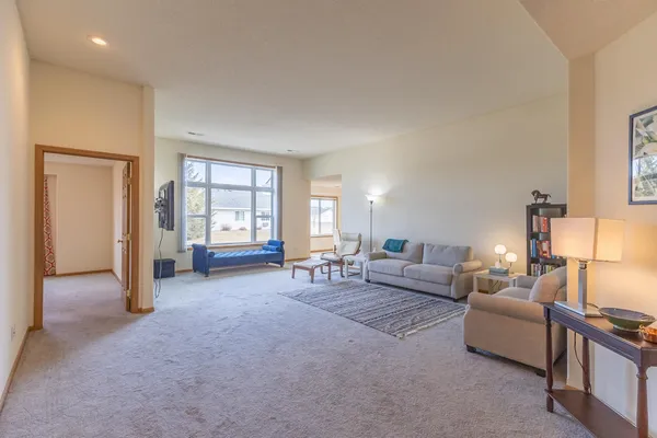 $257,900 | 711 Cloud Street Northwest, Bemidji, MN 56601