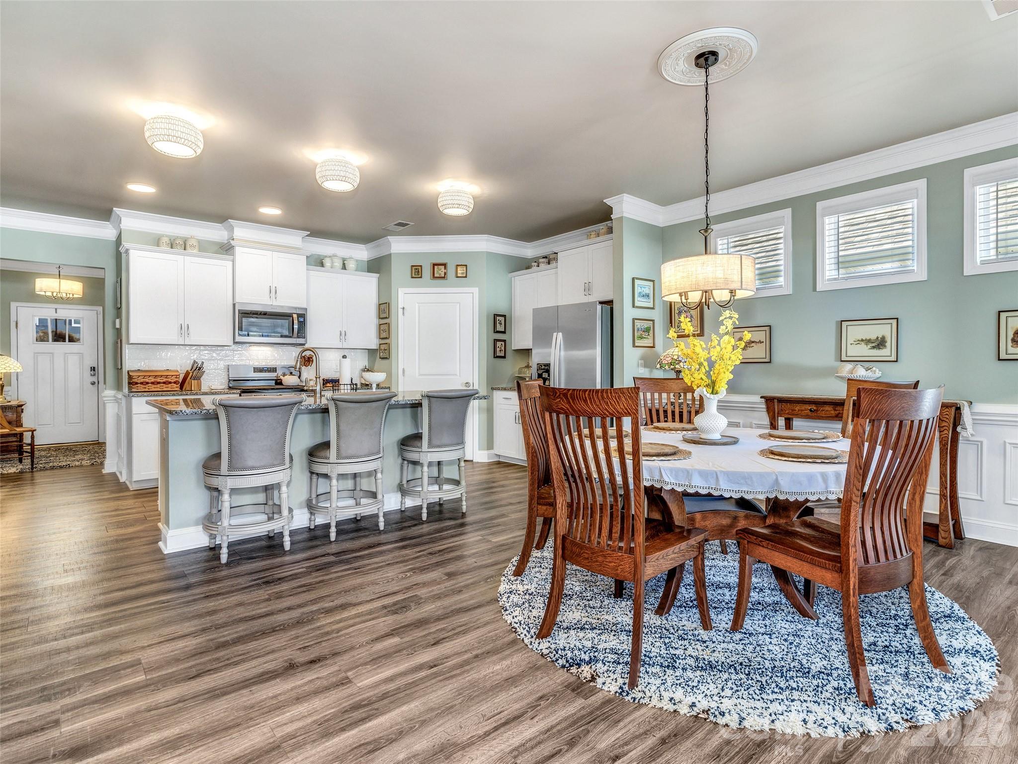 515 Fox Cove Road Hendersonville, NC 28792 - Photo 11 of 48