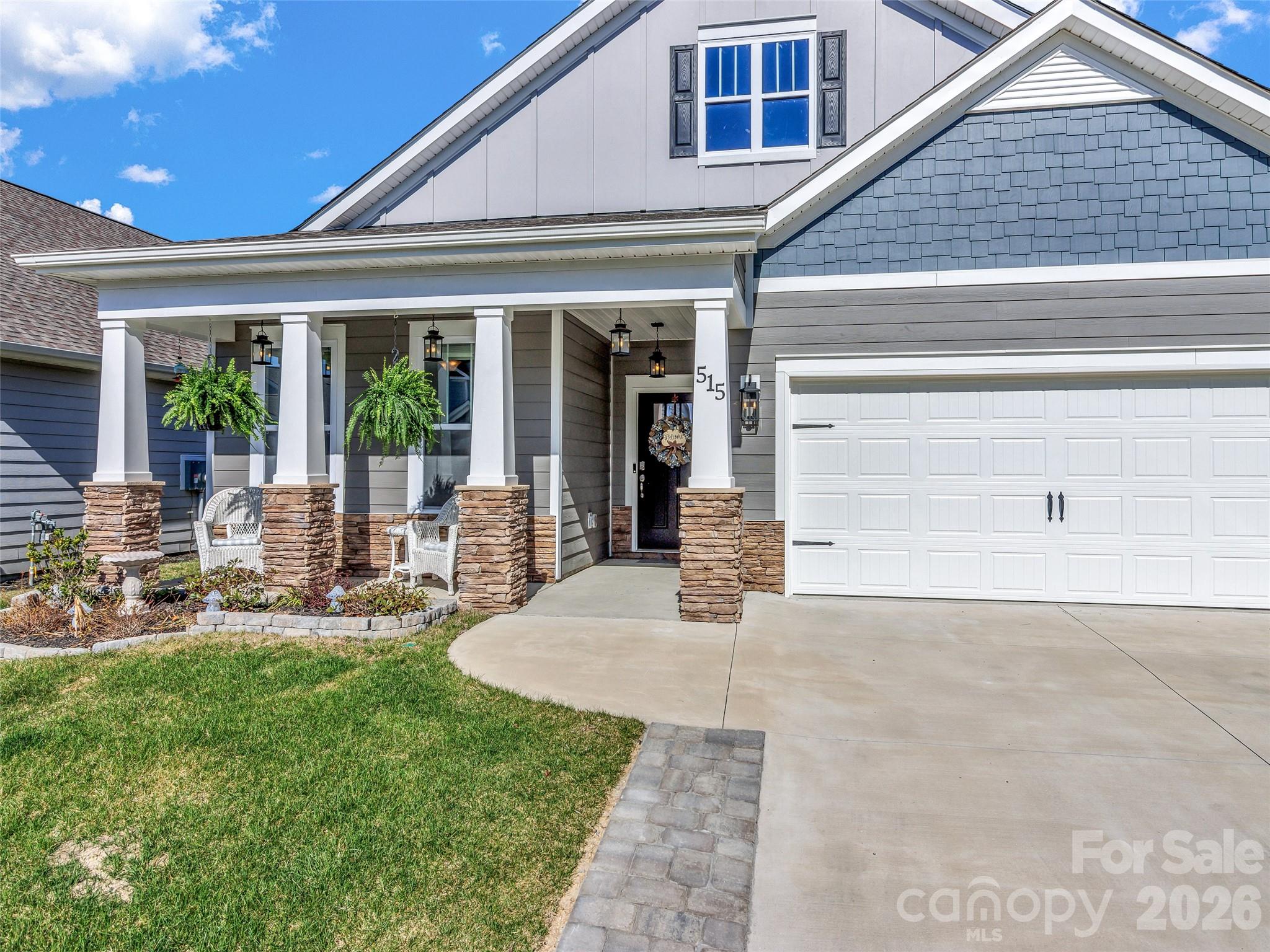 515 Fox Cove Road Hendersonville, NC 28792 - Photo 5 of 48