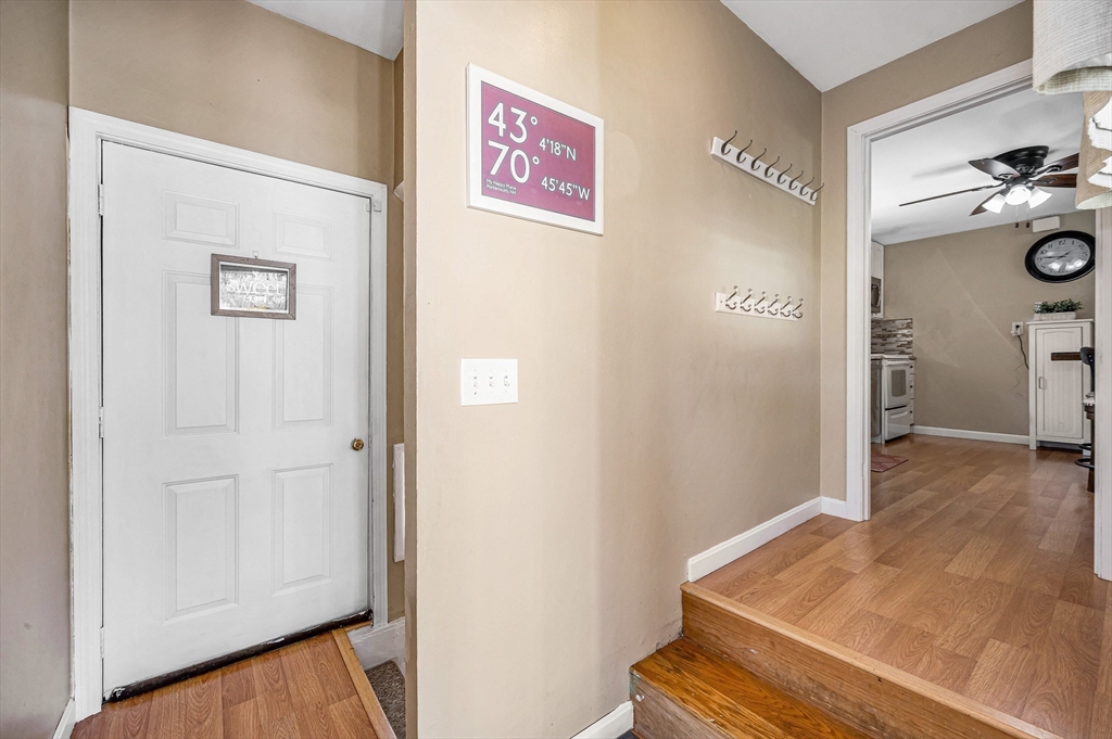 8 Armistice Road Tewksbury, MA 01876 - Photo 3 of 24 Gallery Image 3