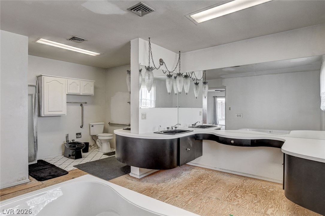 5600 Del Rey Avenue Las Vegas, NV 89146 - Photo 50 of 99