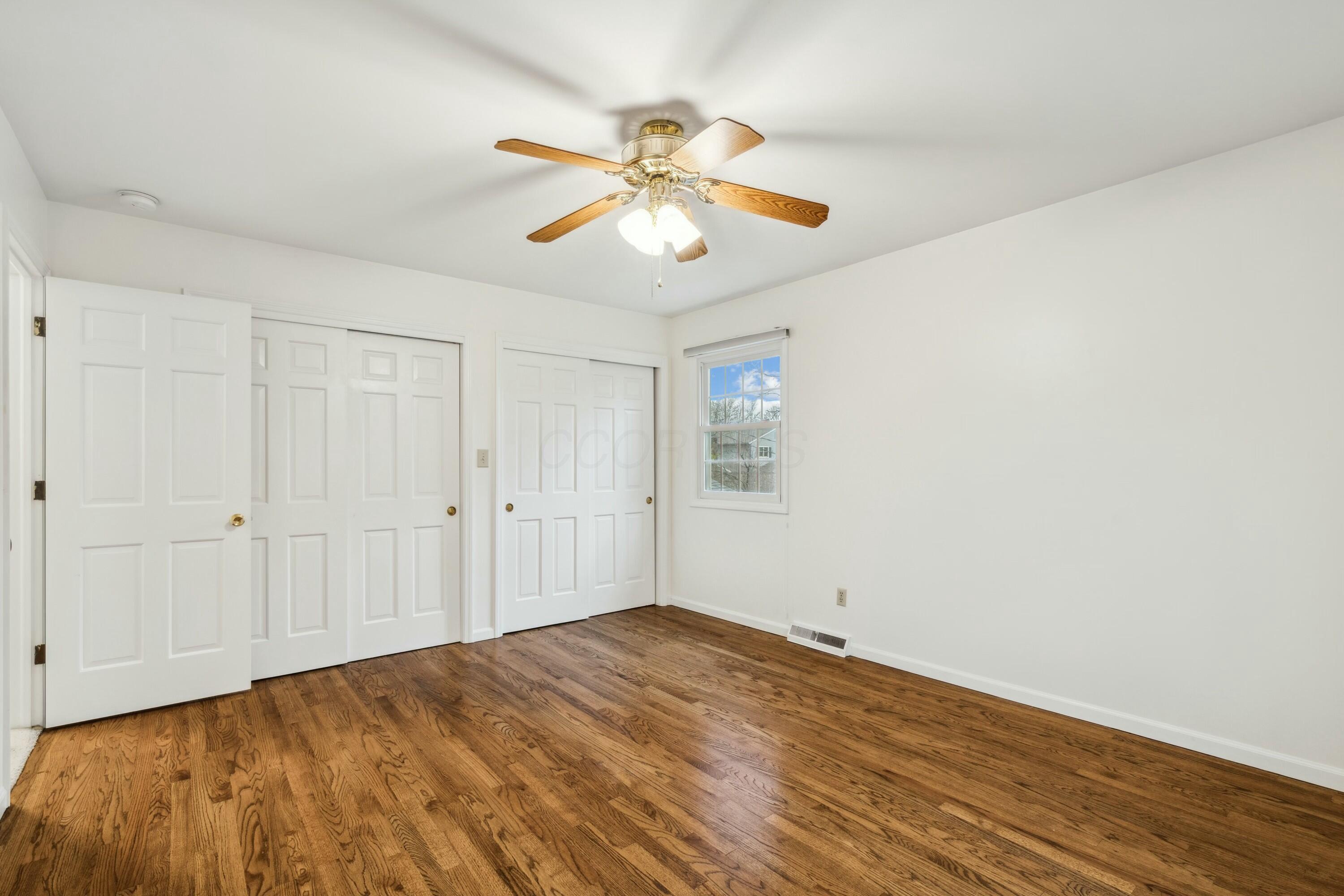 4052 Fenwick Road Columbus, OH 43220 - Photo 58 of 76 Bedroom 4