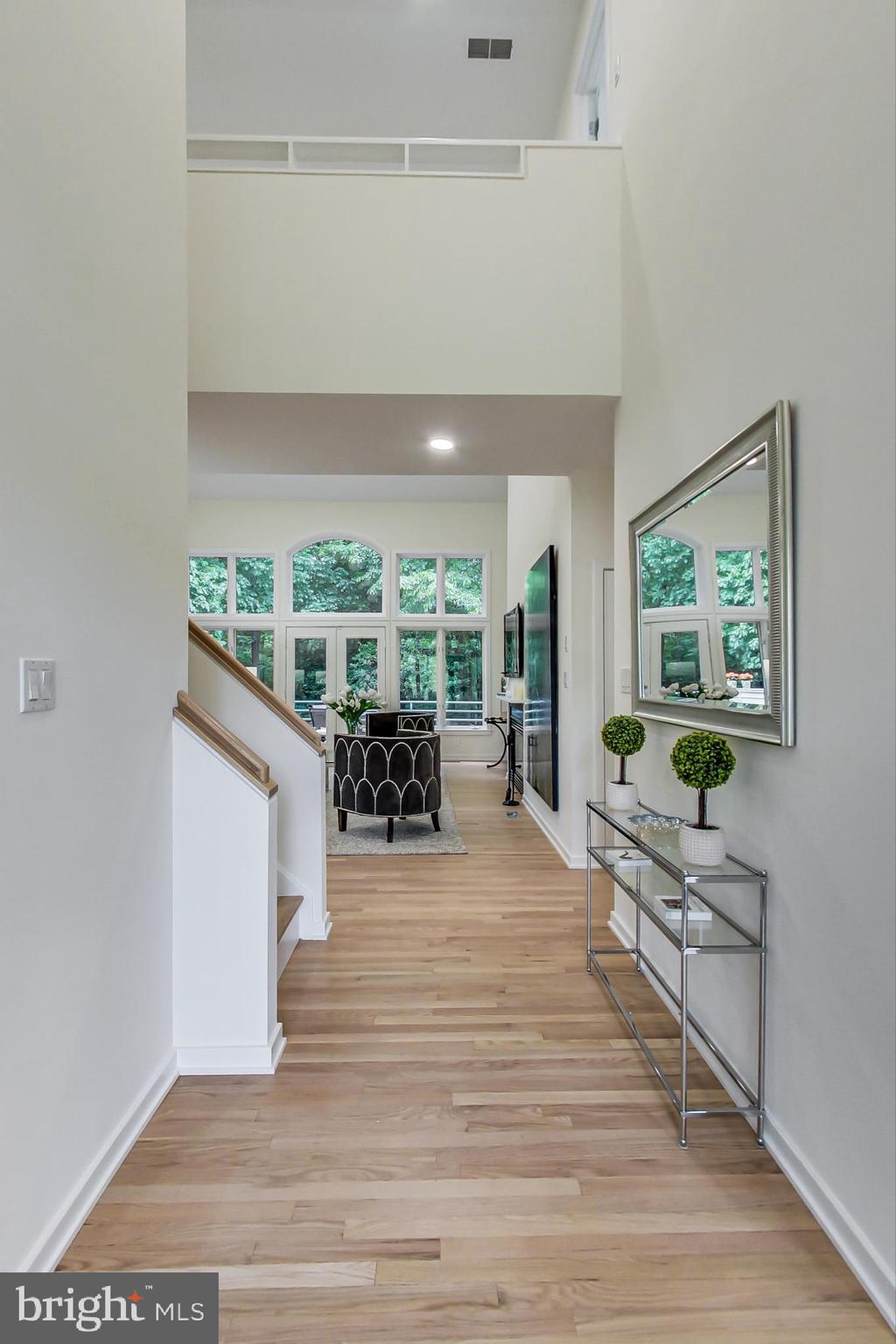 1113 Water Pointe Lane Reston, VA 20194 - Photo 13 of 79 Gallery Image 13