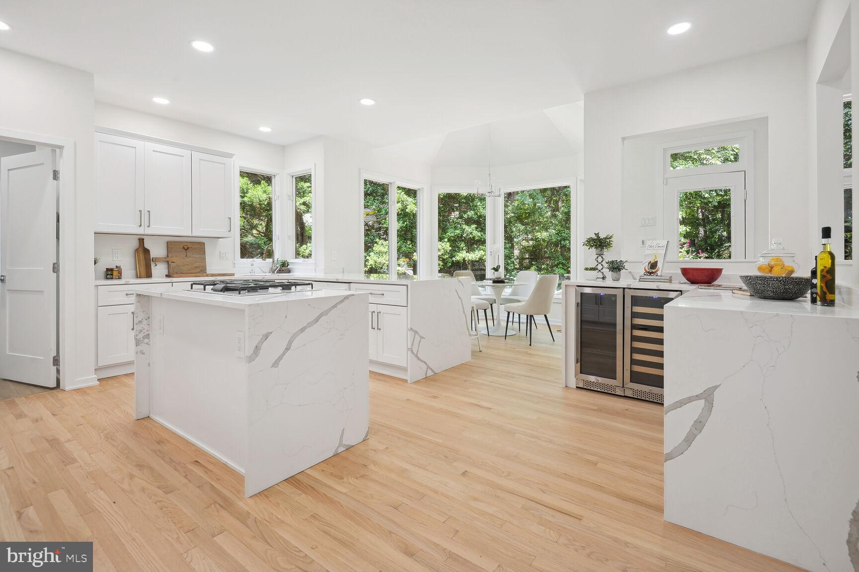 1113 Water Pointe Lane Reston, VA 20194 - Photo 17 of 79 Gallery Image 17