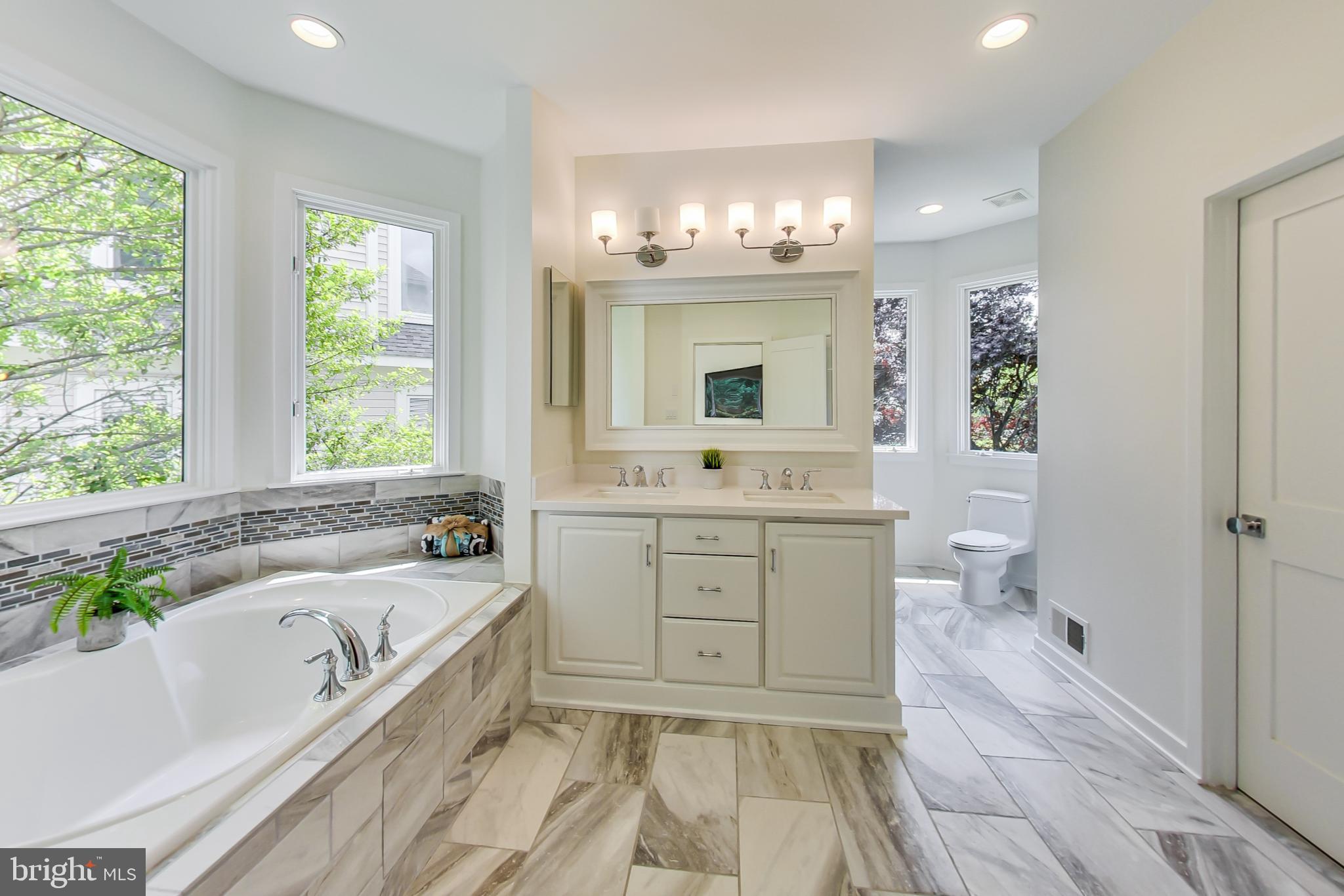 1113 Water Pointe Lane Reston, VA 20194 - Photo 26 of 79 Gallery Image 26