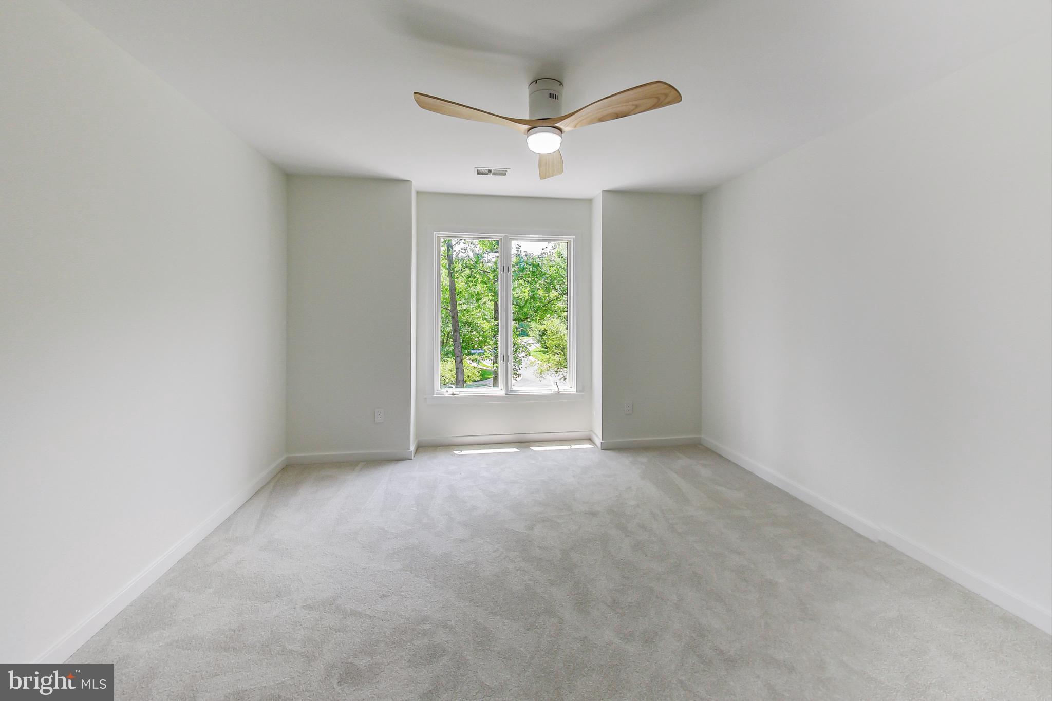 1113 Water Pointe Lane Reston, VA 20194 - Photo 34 of 79 Gallery Image 34