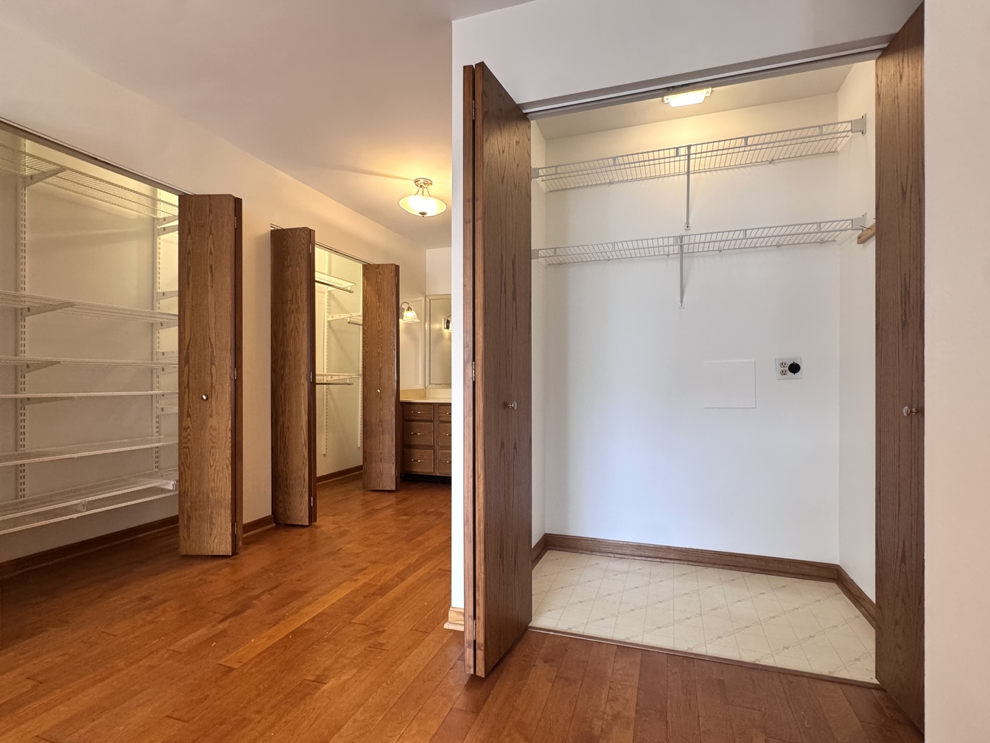 440 Raintree Court, Unit 3G Glen Ellyn, IL 60137 - Photo 17 of 35