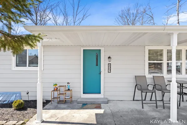 $205,000 | 127 Maple Bluff Avenue, Prudenville, MI 48651