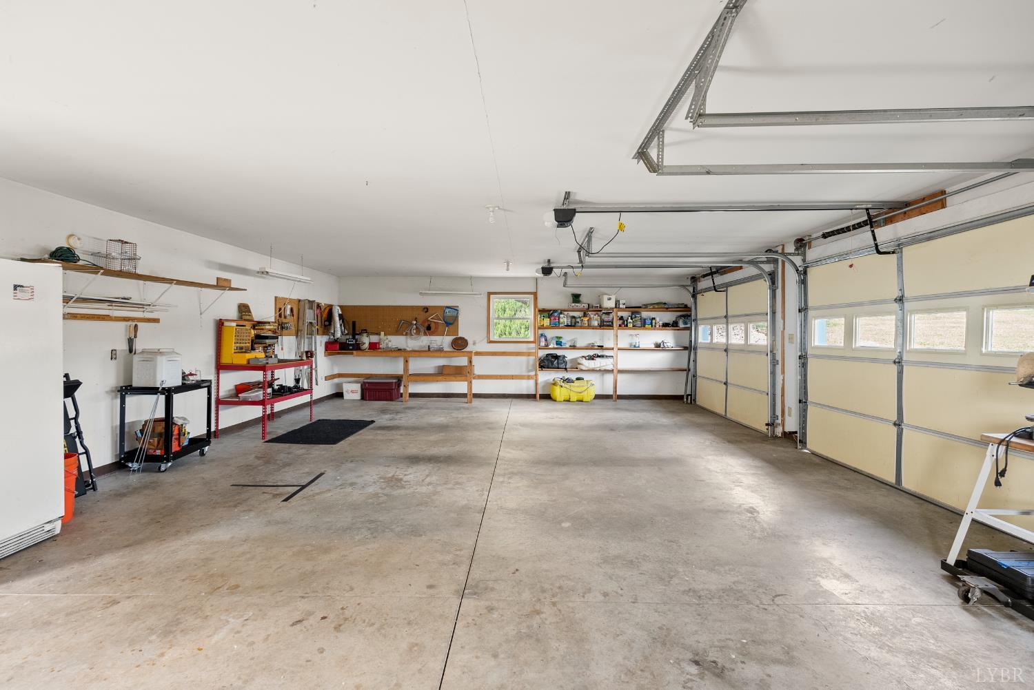 1704 Dearing Ford Road Altavista, VA 24517 - Photo 45 of 82 a view of garage
