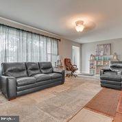 18809 Rolling Road Hagerstown, MD 21742 - Photo 7 of 40 Gallery Image 7