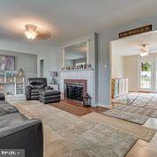 18809 Rolling Road Hagerstown, MD 21742 - Photo 9 of 40 Gallery Image 9