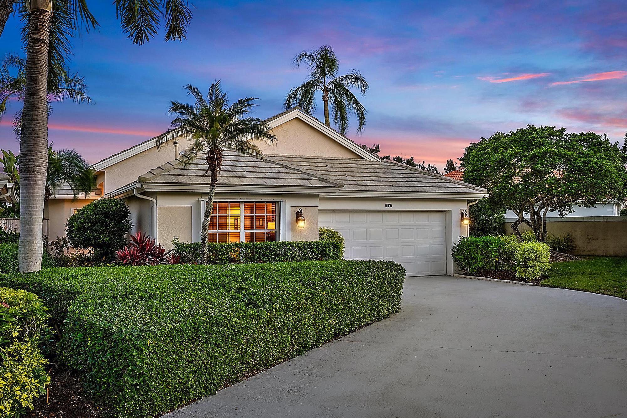 575 Masters Way Palm Beach Gardens, FL 33418 - Photo 30 of 42 Front Exterior