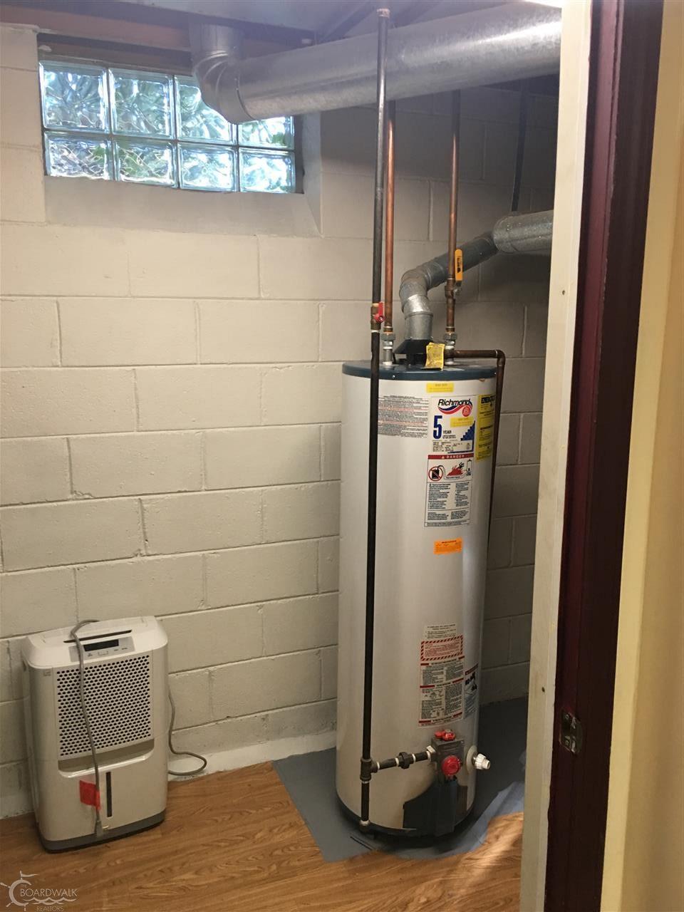 6301 Donaldson Road Troy, MI 48085 - Photo 26 of 50 Water Heater