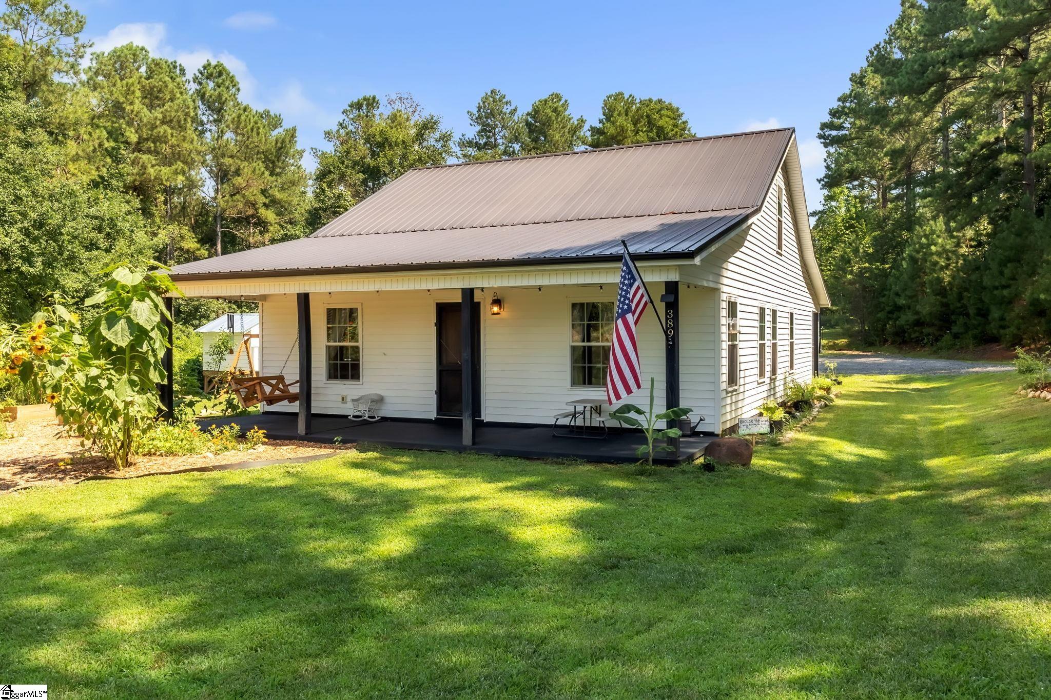 389 Mt Pleasant Road Westminster, SC 29693 - Photo 1 of 27 Gallery Image 1