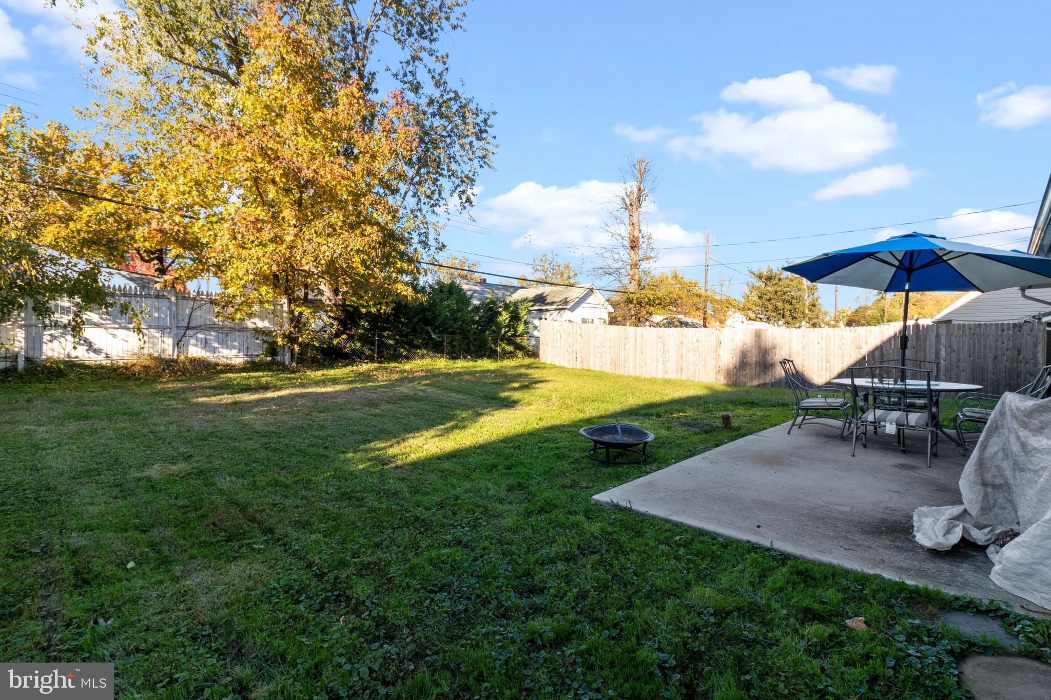 57 Idolstone Road Levittown, PA 19057 - Photo 7 of 28 Gallery Image 7