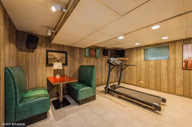 $550,000 | 2530 Donald Court, Glenview, IL 60025