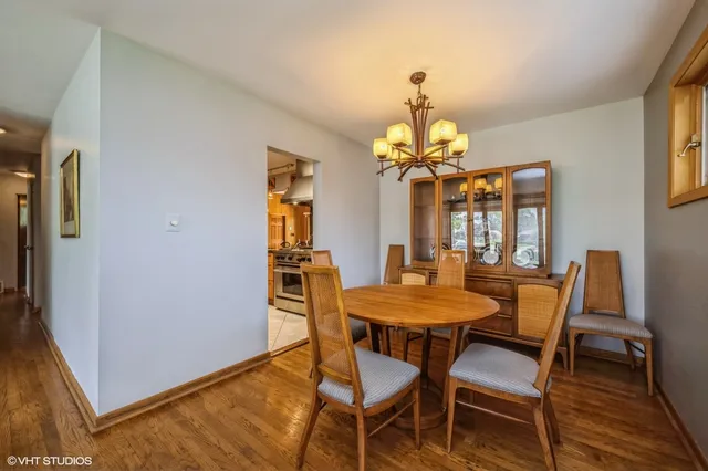 $550,000 | 2530 Donald Court, Glenview, IL 60025