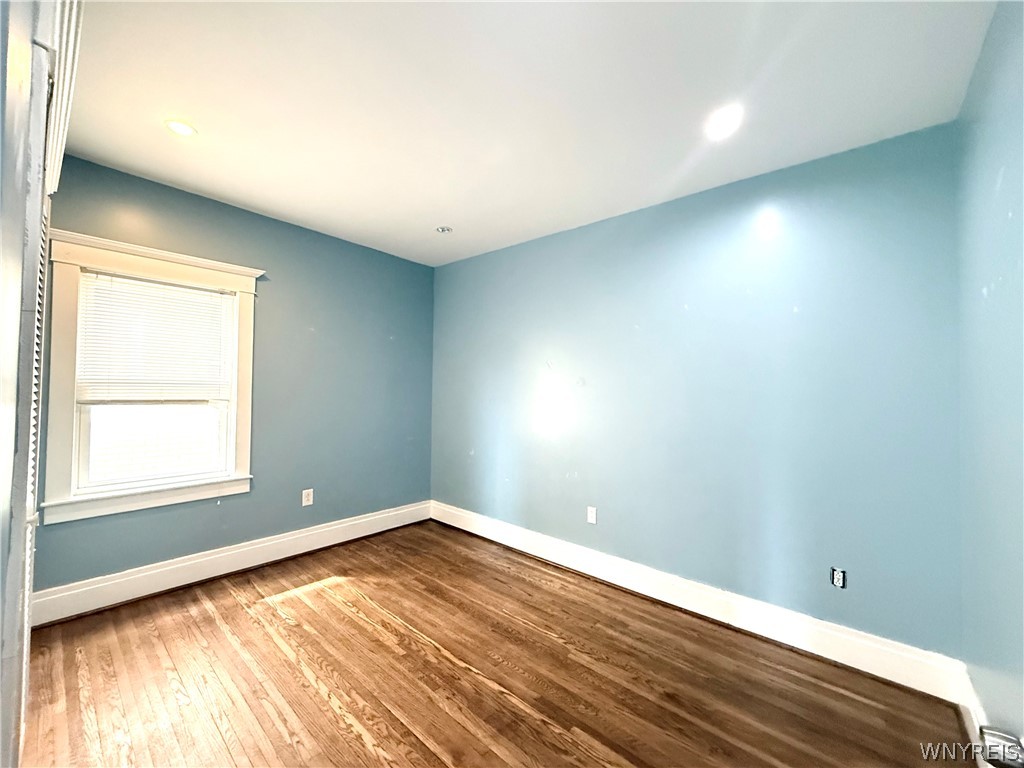 46 Cunard Road Buffalo, NY 14216 - Photo 12 of 41 Bedroom 1