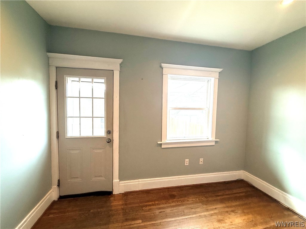 46 Cunard Road Buffalo, NY 14216 - Photo 17 of 41