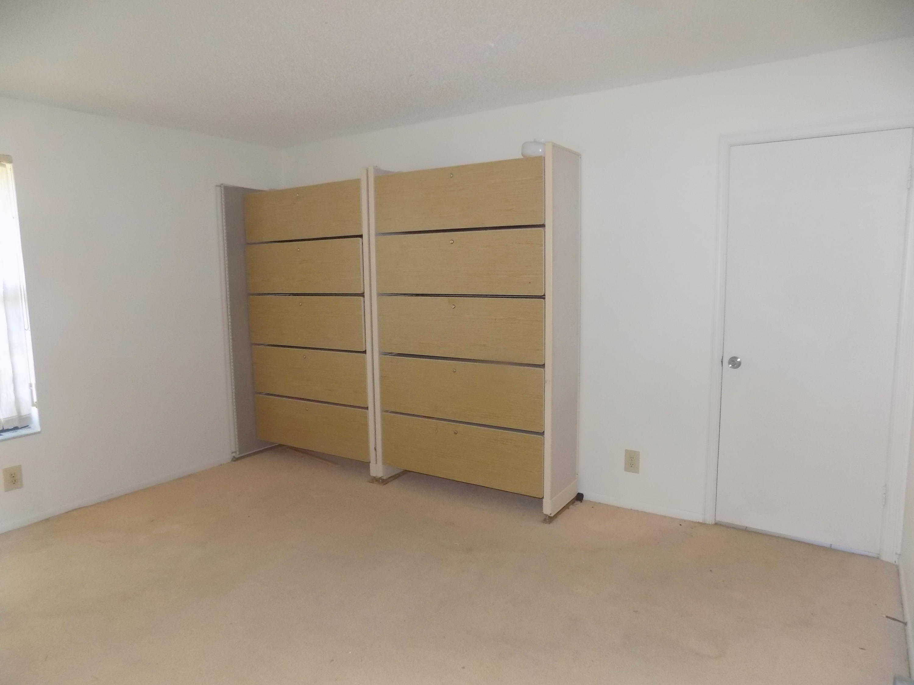 19340 Delaware Court Boca Raton, FL 33434 - Photo 8 of 10 53B672D3-3893-4210-91C1-A3C2F0F51A60
