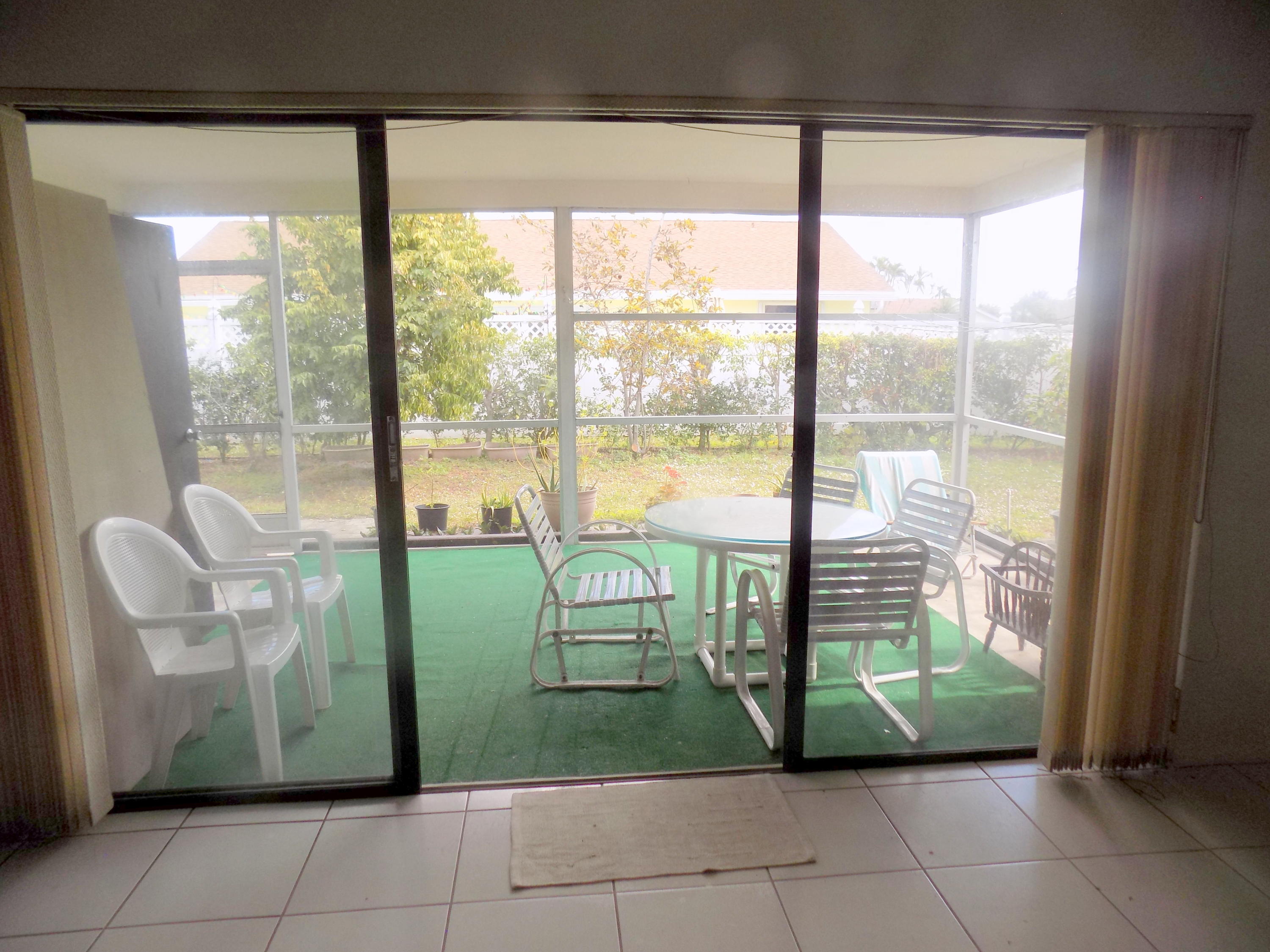 19340 Delaware Court Boca Raton, FL 33434 - Photo 9 of 10 6DCD38DF-4F54-4C5F-B868-83DFD4F40FD7