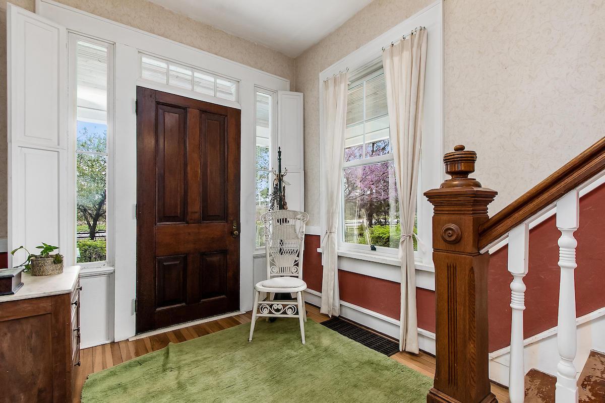 2367 Stratford Road Delaware, OH 43015 - Photo 5 of 101 Gallery Image 5