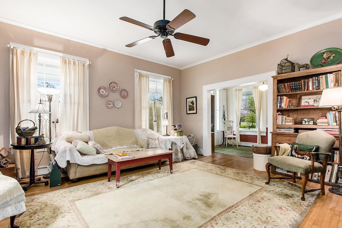 2367 Stratford Road Delaware, OH 43015 - Photo 6 of 101 Gallery Image 6