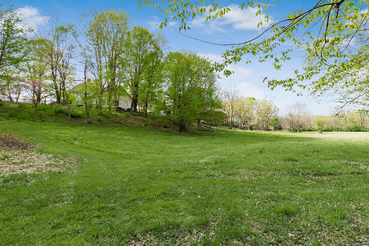 2367 Stratford Road Delaware, OH 43015 - Photo 78 of 101 Gallery Image 78
