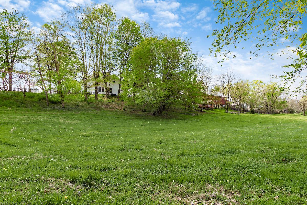 2367 Stratford Road Delaware, OH 43015 - Photo 79 of 101 Gallery Image 79