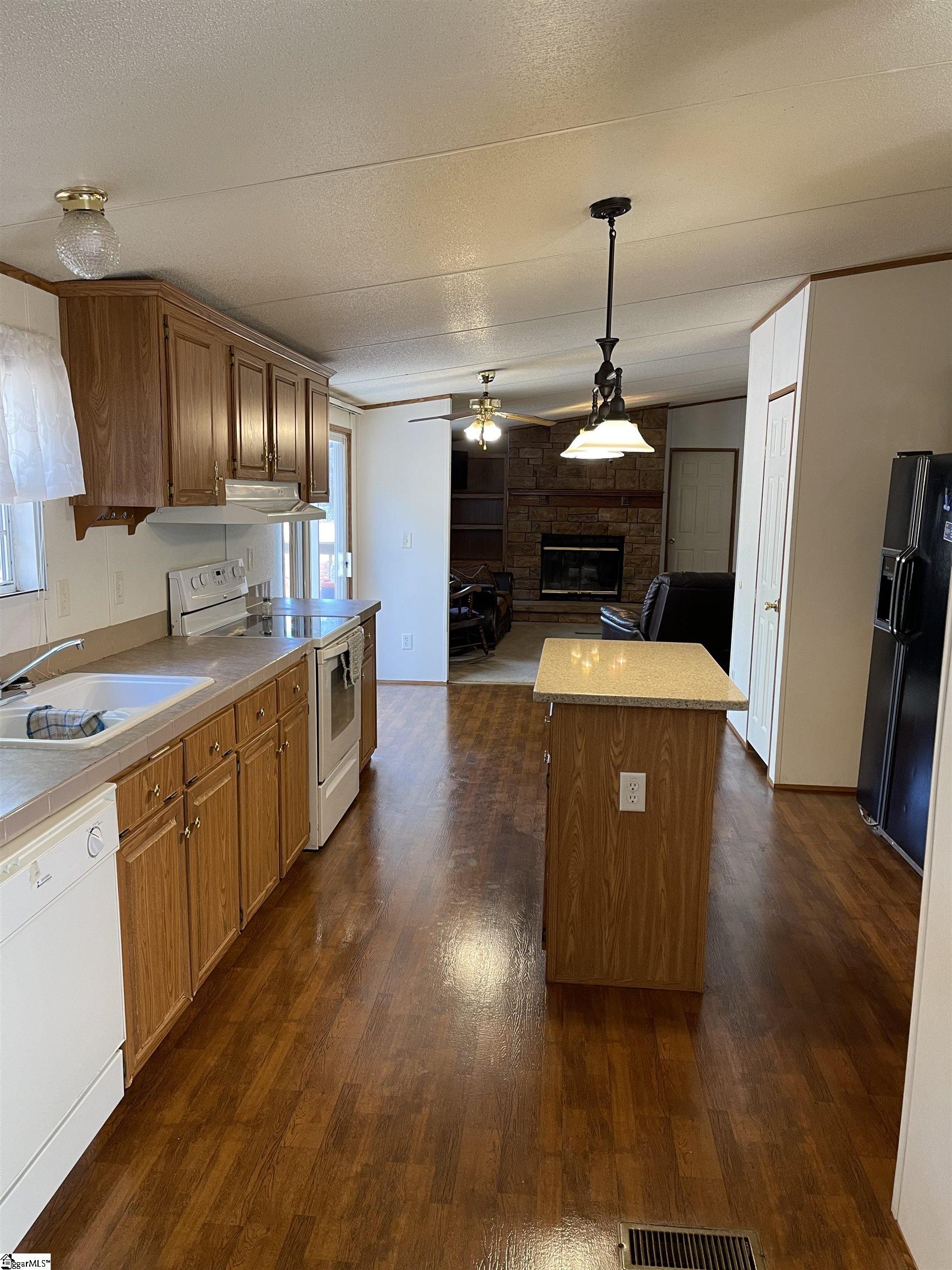 2835 Tigerville Road Travelers Rest, SC 29690 - Photo 9 of 25 Gallery Image 9