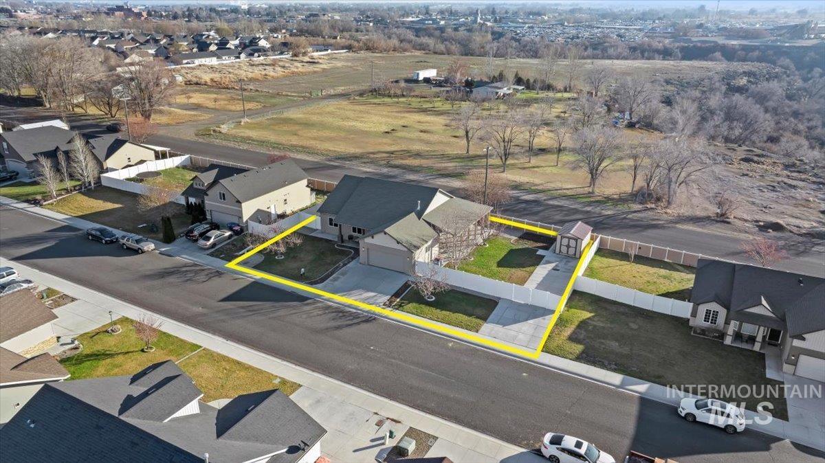 1189 Trail Crest Road Twin Falls, ID 83301 - Photo 36 of 44 Aerial view of residential area featuring property parcel outlined