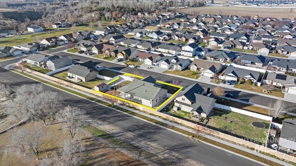 1189 Trail Crest Road Twin Falls, ID 83301 - Photo 40 of 44 Aerial view of residential area with property boundaries highlighted