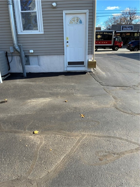 1 Rolfe Square, Unit 2 Cranston, RI 02910 - Photo 3 of 19