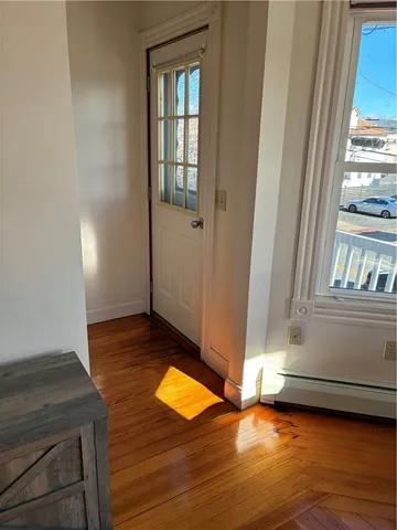 $1,600 | 1 Rolfe Square, Unit 2, Cranston, RI 02910