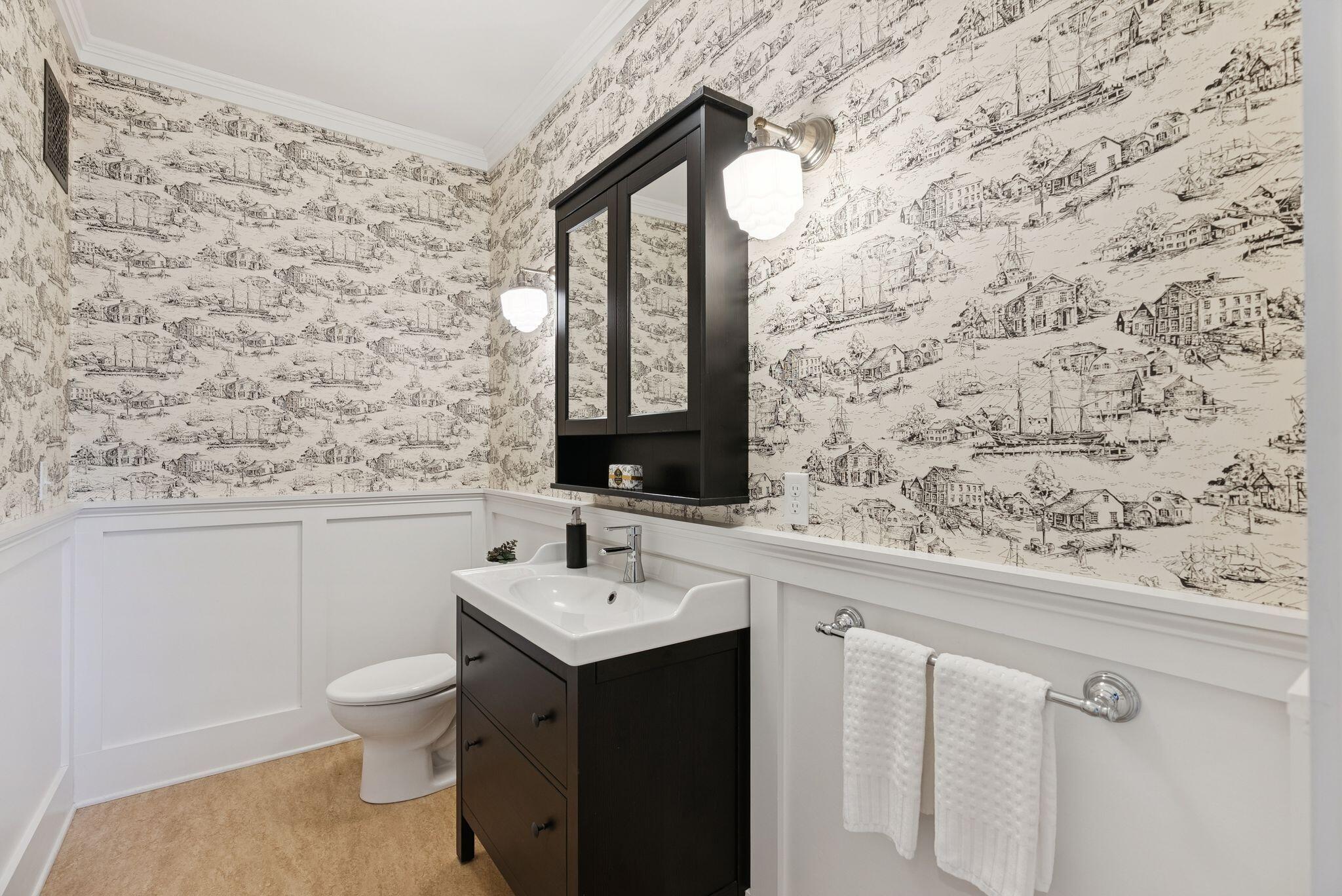 11 Orchard Hill Road Freeport, ME 04032 - Photo 27 of 96 Bathroom