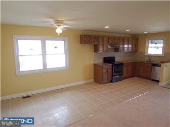 203 Hoffman Road Ridley Park, PA 19078 - Photo 5 of 12 Gallery Image 5
