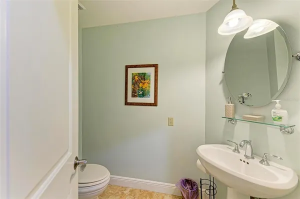 $3,750 | 221 Lookout Point Drive, Osprey, FL 34229