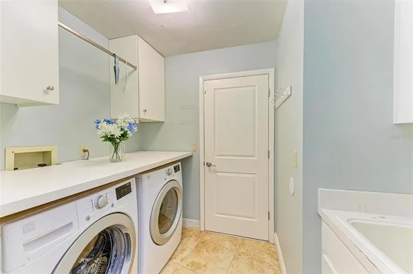 $3,750 | 221 Lookout Point Drive, Osprey, FL 34229