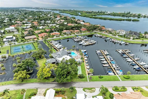 $3,750 | 221 Lookout Point Drive, Osprey, FL 34229