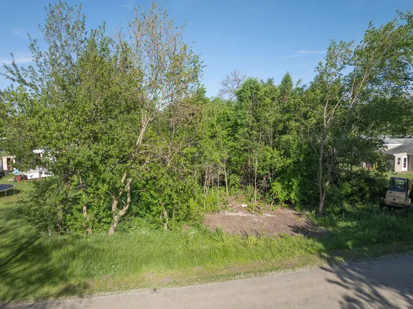 $19,000 | 146 North Robert Drive, Braceville, IL 60407