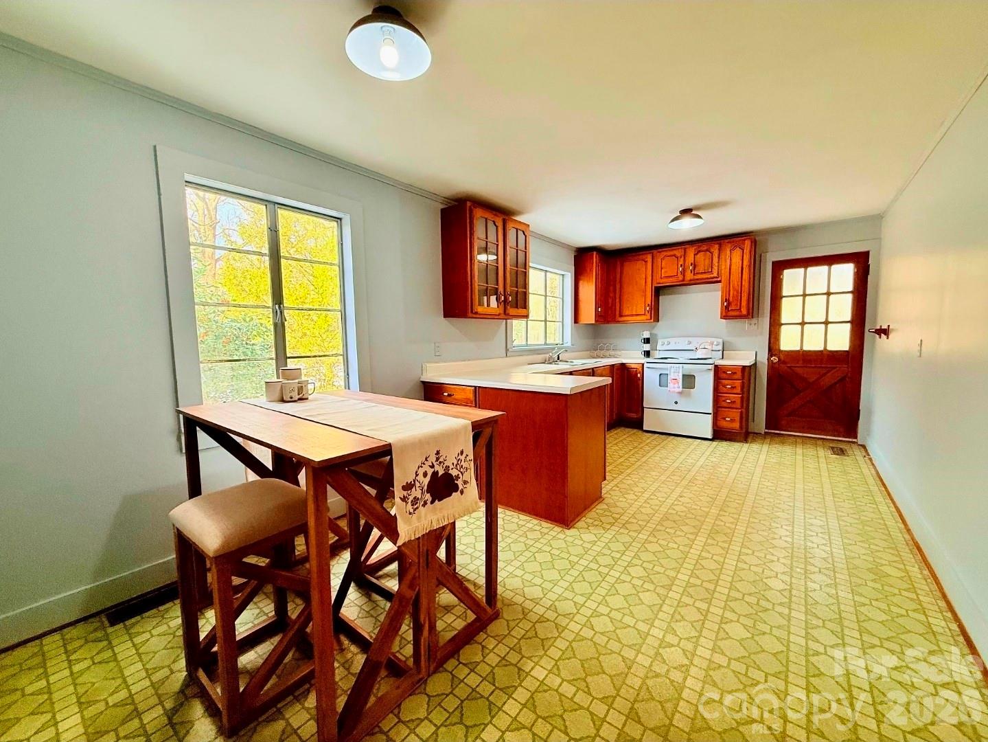 109 Wall Road Tryon, NC 28782 - Photo 12 of 33
