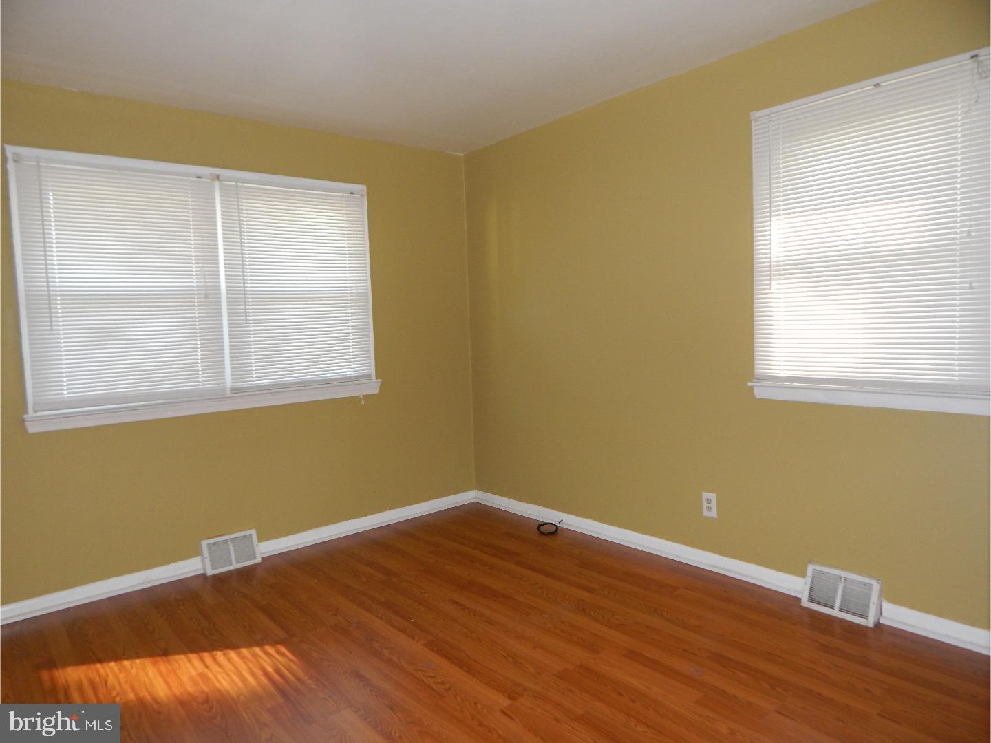 208 Kingsport Road Cherry Hill, NJ 08034 - Photo 11 of 17 Master Bedroom