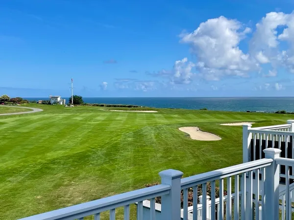 $5,700 | 28 Cliffside Drive, Unit WHITE CLIFF, Plymouth, MA 02360