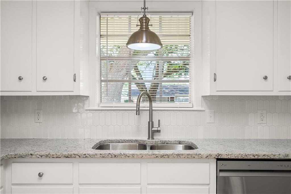 3711 Gingerbread Road Alexandria, LA 71303 - Photo 8 of 38 Gallery Image 8