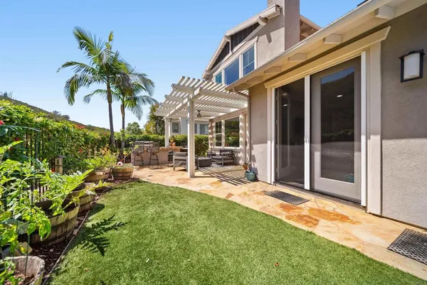 $1,895,000 | 2800 Dove Tail Drive, San Marcos, CA 92078