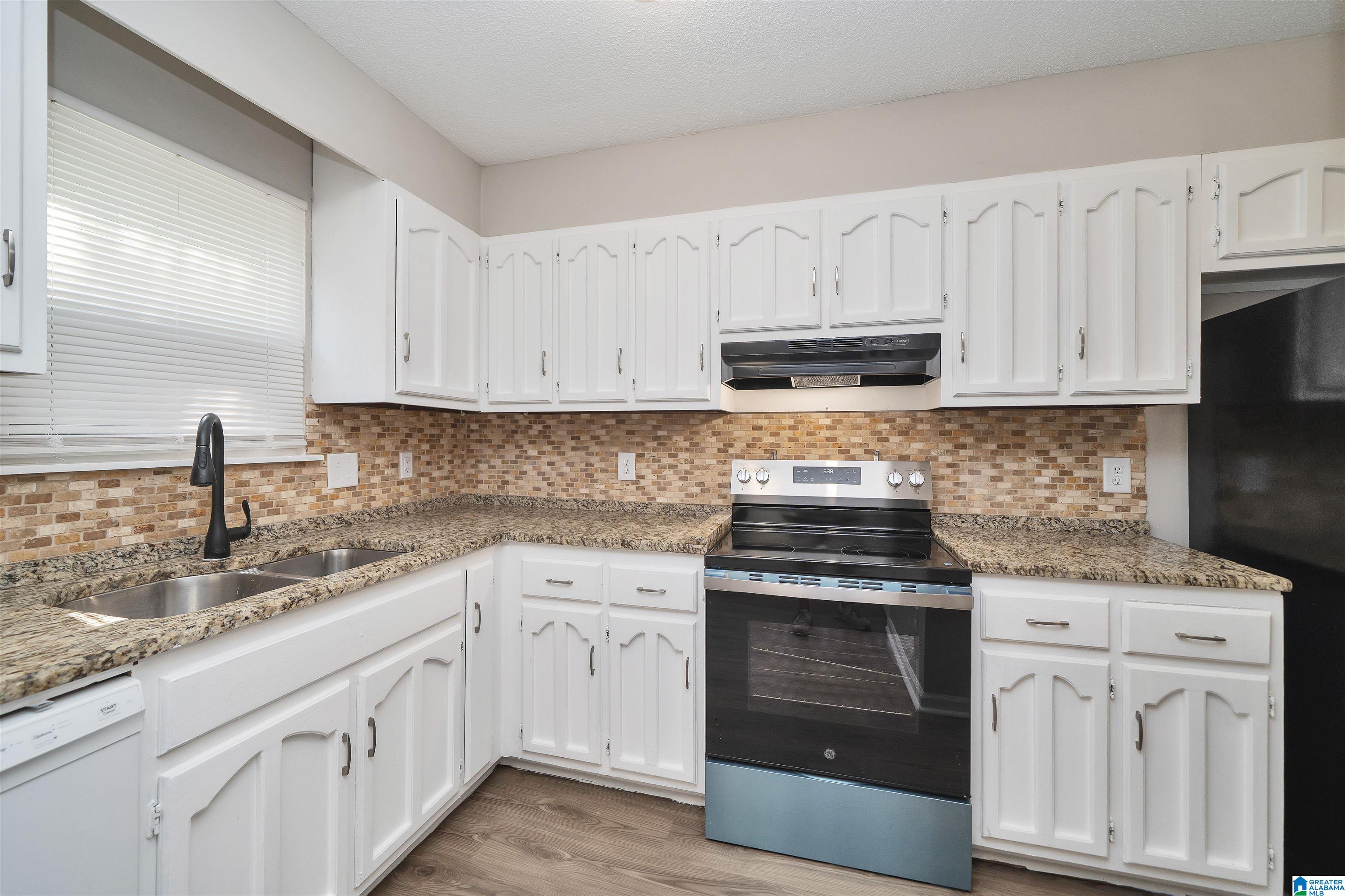 6549 Womack Road Pinson, AL 35126 - Photo 9 of 16