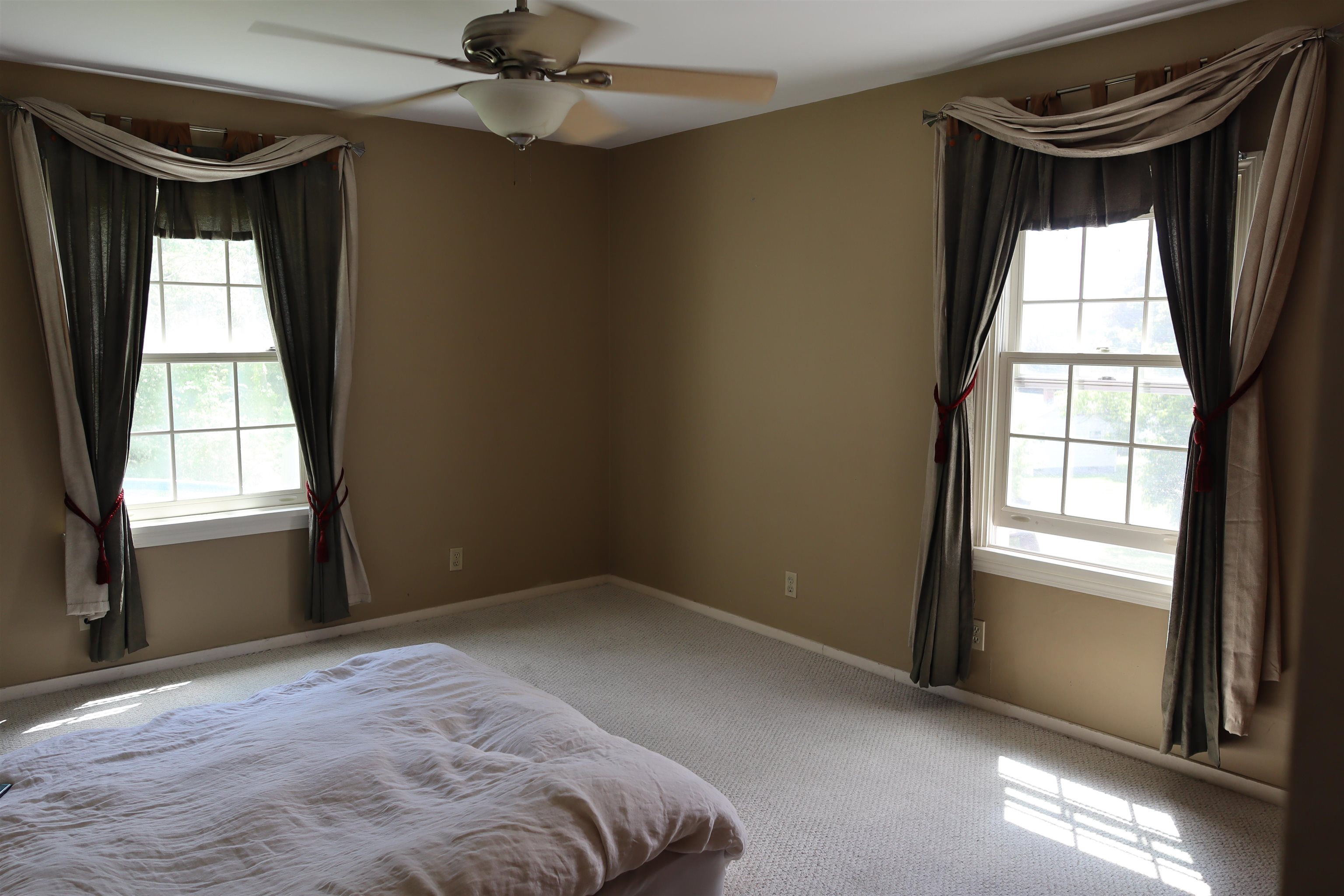 81 Onward Street Barre, VT 05641 - Photo 19 of 50
